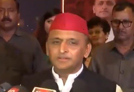 दिल्ली हाईकोर्ट के जज के घर कैश मिलने पर अखिलेश यादव का तंज, महाकुंभ आयोजन पर भी उठाए सवाल