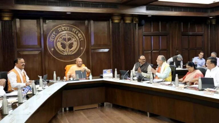 अडानी से बिजली खरीदेगी UP की योगी सरकार, कैबिनेट मीटिंग में लिए गए कई बड़े फैसले