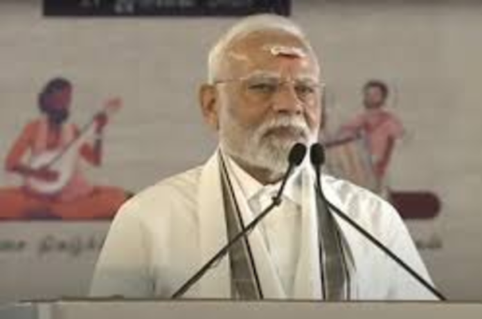 काशी के सांसद पीएम मोदी बोले: 'ॐ नमः शिवाय सुनते ही रोंगटे खड़े हो जाते हैं', गंगईकोंडा चोलपुरम मंदिर में शिवभक्ति में डूबे