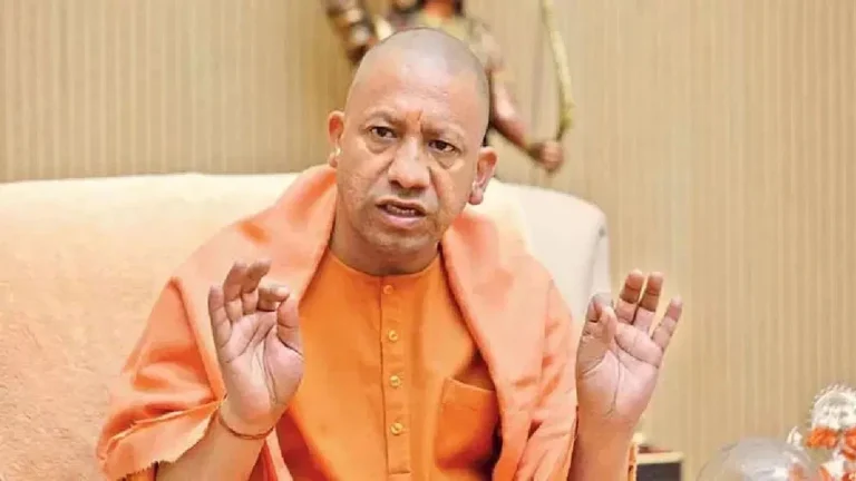 योगी सरकार का बड़ा फैसला: कृषि मजदूरों की न्यूनतम मजदूरी तय, लाखों श्रमिकों को होगा फायदा