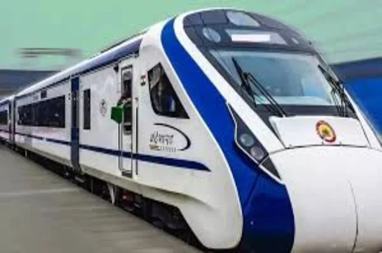 वंदे भारत एक्सप्रेस में अब 15 मिनट पहले तक बुक करें टिकट, रेलवे का नया नियम लागू