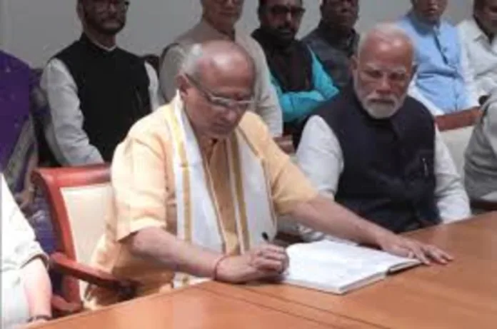 उपराष्ट्रपति चुनाव 2025: NDA उम्मीदवार सी.पी. राधाकृष्णन ने दाखिल किया नामांकन, पीएम मोदी बने प्रस्तावक