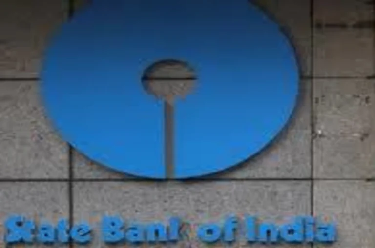 SBI ने IMPS ट्रांजैक्शन चार्ज में किया बदलाव, 15 अगस्त से लागू होंगे नए नियम; जानिए किन ट्रांजैक्शन पर लगेगा शुल्क