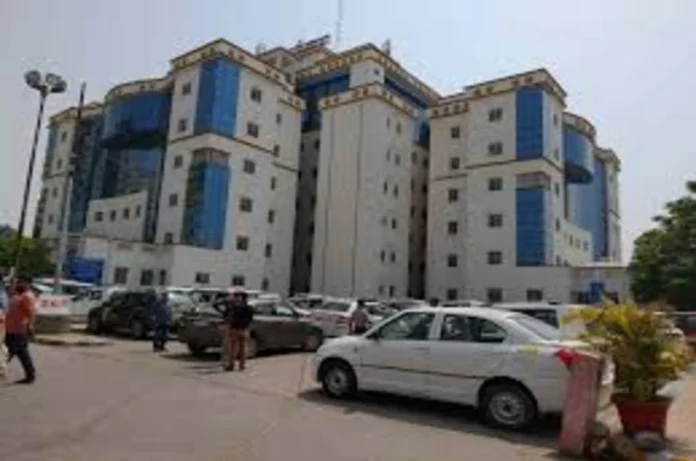 लखनऊ के लोहिया संस्थान में VIP मरीजों को मिलेगी खास वरीयता, प्रशासन ने जारी किया आदेश