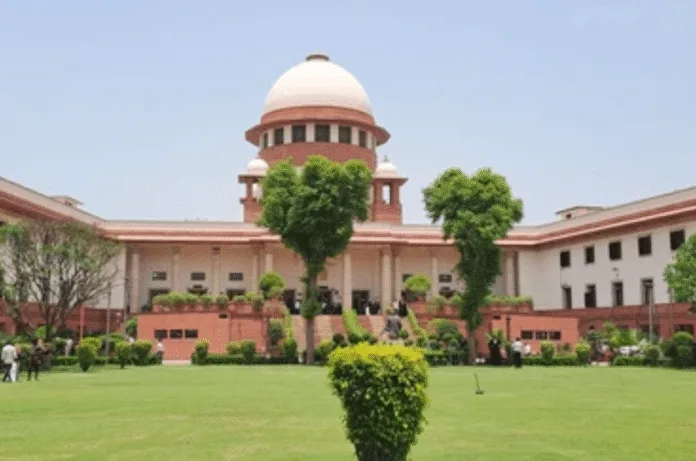 सुप्रीम कोर्ट में काम करने का शानदार मौका, जानें सैलरी, योग्यता और चयन प्रक्रिया