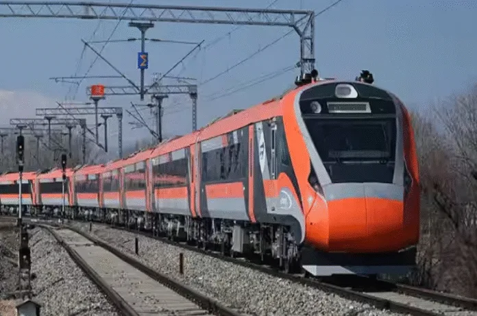 वंदे भारत स्लीपर ट्रेन को लेकर रेल मंत्री ने दिया अपडेट, दिवाली पर मिल सकती है सौगात