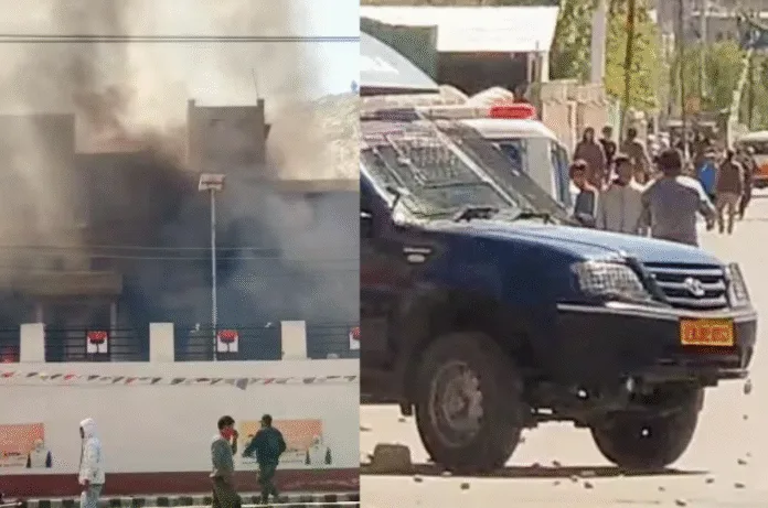 लद्दाख में प्रदर्शन तेज, भाजपा कार्यालय को बनाया गया निशाना, कई वाहनों और दस्तावेज़ों में लगाई गई आग