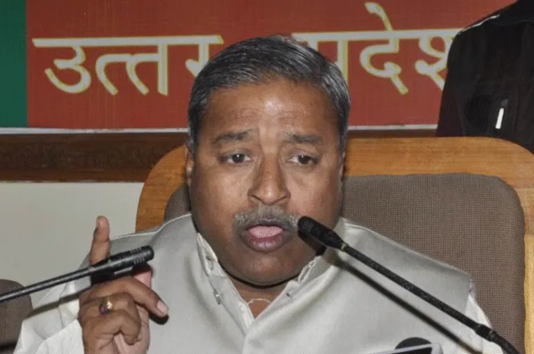 “मुसलमानों को अयोध्या छोड़ना होगा, मस्जिद नहीं बनने देंगे”-बीजेपी नेता विनय कटियार