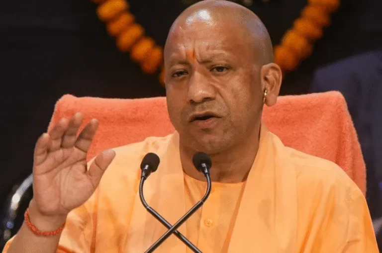 महर्षि वाल्मीकि जयंती पर उत्तर प्रदेश में सार्वजनिक अवकाश, बंद रहेंगे स्कूल, कॉलेज और सरकारी दफ्तर
