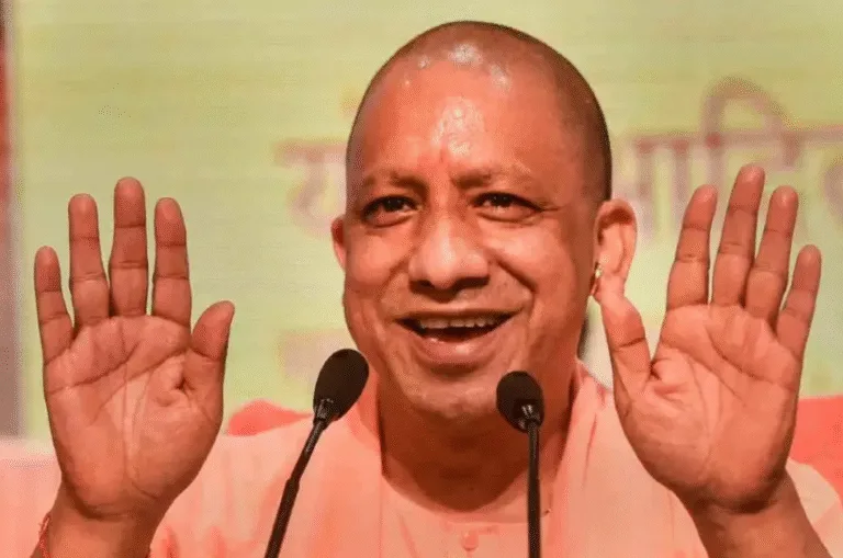 दीपावली गिफ्ट: सीएम योगी ने 1.86 करोड़ महिलाओं को दिया मुफ्त गैस सिलेंडर रिफिल का तोहफा