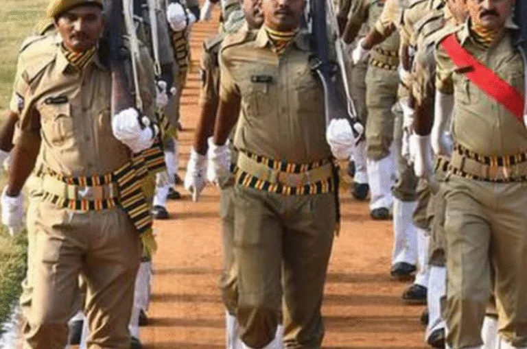 Jharkhand Home Guard Recruitment 2025: 7वीं पास के लिए नौकरी का सुनहरा मौका, जानें आवेदन से जुड़ी पूरी जानकारी