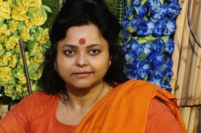 अभिषेक हत्याकांड: 15 दिन बाद आरोपी पूजा शकुन पांडेय गिरफ्तार, बुर्का पहनकर हुई थी फरार