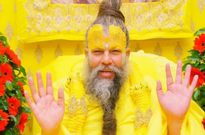 सूने पड़े पदयात्रा के रास्ते,हजारों भक्त रोज कर रहे दर्शन का इंतजार-संत प्रेमानंद महाराज की पदयात्रा अनिश्चितकाल के लिए स्थगित