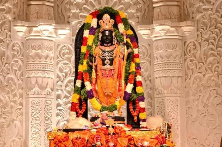 अयोध्या राम मंदिर में दर्शन अवधि में बदलाव: अब रात साढ़े आठ बजे तक ही प्रवेश