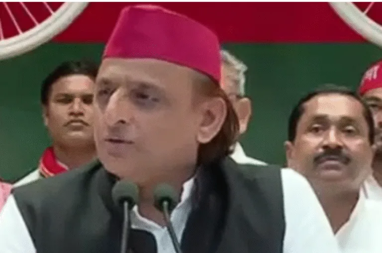 दीये-मोमबत्ती पर क्यों खर्च करें? दिवाली पर अखिलेश यादव ने सरकार को घेरा