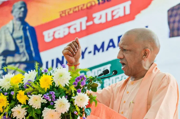 यूपी के सभी स्कूलों में ‘वंदे मातरम्’ गाना अनिवार्य, CM योगी ने किया ऐलान