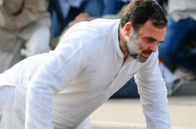  राहुल गांधी को कांग्रेस के ट्रेनिंग कैंप में देरी से पहुंचने पर मिली 10 पुशअप की सजा