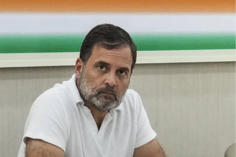 दिल्ली धमाके को राहुल गांधी ने बताया ‘हादसा’, जताया दुख -पढ़ें क्या लिखा पोस्ट में