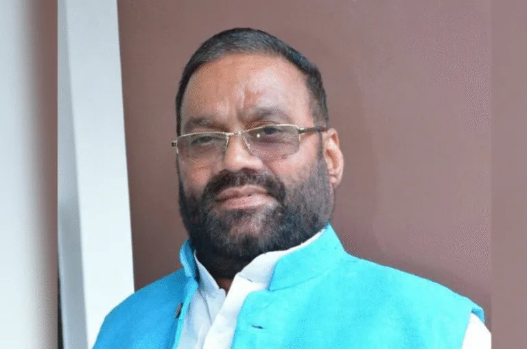 फिर विवादित बयान देने लगे स्वामी प्रसाद मौर्य, बाबा बागेश्वर धीरेंद्र शास्त्री को बोले…