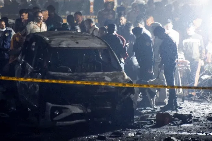 दिल्ली कार धमाका सुसाइड अटैक नहीं, घबराहट में हुआ विस्फोट