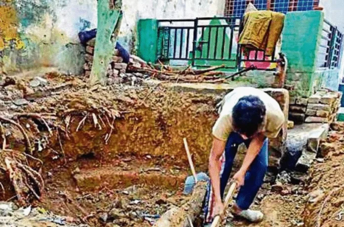 1978 दंगे के ‘राज़’ पर फिर शुरू हुई चर्चाएं,संभल के चर्चित कुएं की खुदाई पर बढ़ी हलचल