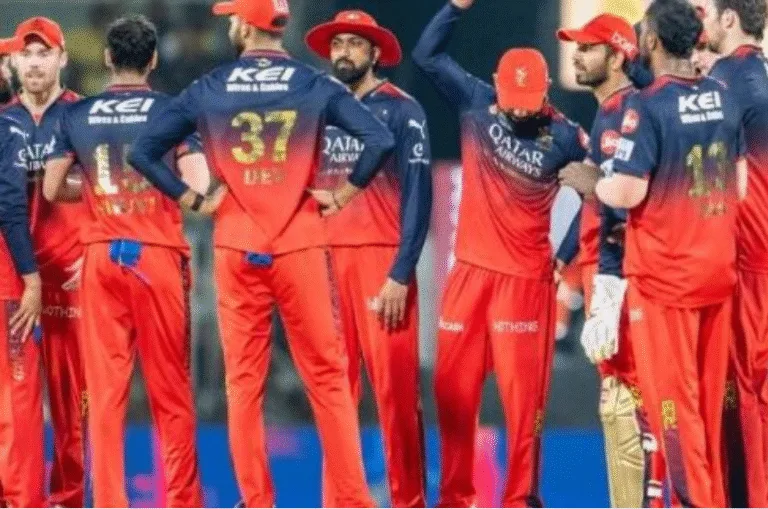 IPL 2026: RCB के बाद अब एक और टीम बिकने की तैयारी, हर्ष गोयनका के दावे से मचा हंगामा