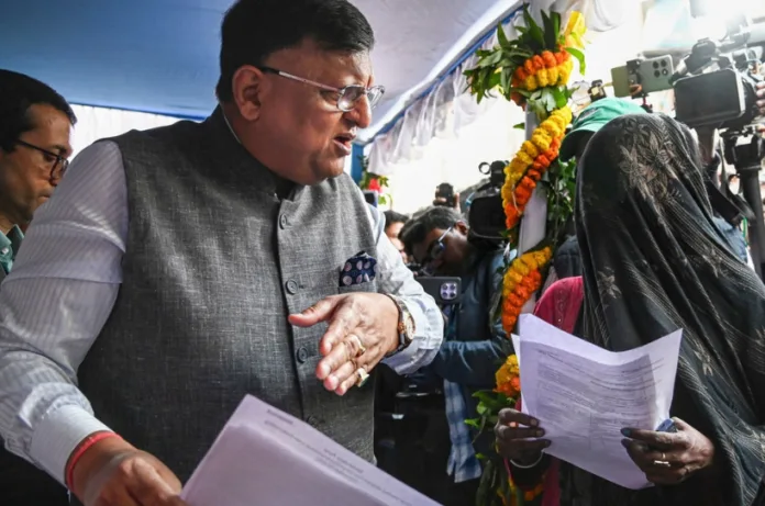 सोनागाछी की सेक्स वर्कर्स का सवाल-“हमें फिर मिटा देंगे?” SIR के बीच चिंता, CEO ने दिया आश्वासन