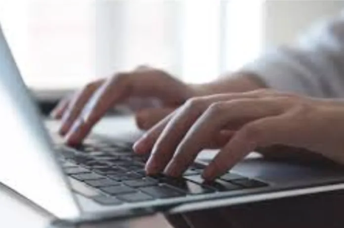 IOCL Apprentice Recruitment 2025: 10वीं पास से ग्रैजुएट तक के उम्मीदवारों के लिए 509 अप्रेंटिस पदों पर आवेदन शुरू