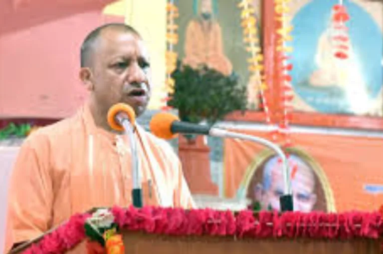 यूपी में खेल क्रांति की तैयारी: हर गांव में मैदान, ब्लॉक में मिनी स्टेडियम और मंडल में स्पोर्ट्स कॉलेज – सीएम योगी