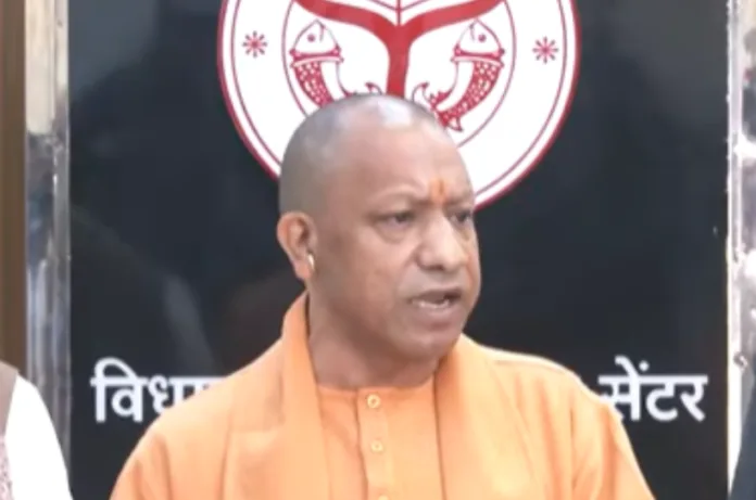 कफ सिरप कांड पर CM योगी का पलटवार: अखिलेश पर तंज, कहा- यही कसूर मैं बार-बार करता रहा