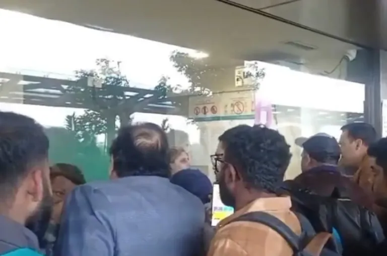 Lucknow Flight Cancellation: 33 उड़ानें रद्द, 4 हजार यात्री फंसे; एयरपोर्ट पर इंतजार में 46 वर्षीय यात्री की मौत