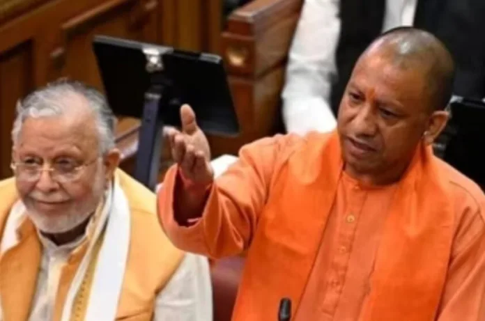 देश में दो नमूने, एक दिल्ली और एक लखनऊ में: CM योगी का तीखा हमला, सपा का हंगामा