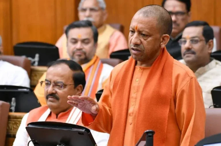 कफ सिरप केस में CM योगी का सपा पर कड़ा प्रहार, बोले– किसी को फातिहा पढ़ने लायक भी नहीं छोड़ेंगे