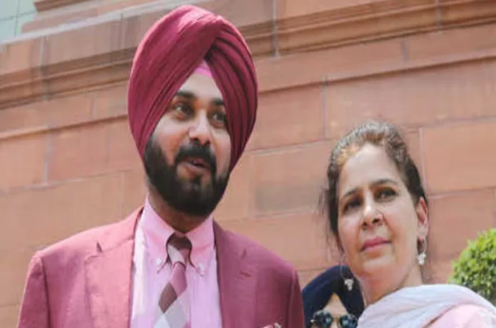कांग्रेस का नवजोत सिंह सिद्धू की पत्नी पर बड़ा ऐक्शन, पार्टी की प्राथमिक सदस्यता से निलंबित