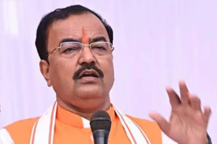 डिप्टी सीएम केशव प्रसाद मौर्य के कार्यक्रम में गुल हुई बिजली, जनरेटर में भी नहीं था डीजल