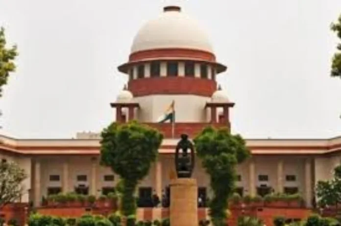 SC/ST आरक्षण में क्रीमी लेयर लागू करने की मांग, BJP नेता की याचिका पर सुप्रीम कोर्ट ने केंद्र-राज्यों से मांगा जवाब