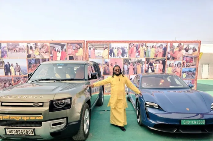 प्रयागराज माघ मेले में सतुआ बाबा की लग्जरी एंट्री, करोड़ों की Porsche बनी आकर्षण