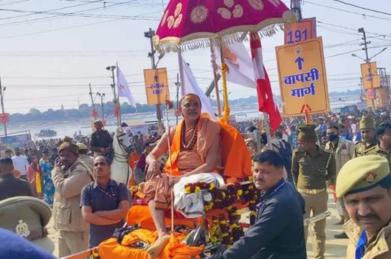 माघ मेले में शंकराचार्य अविमुक्तेश्वरानंद का अनशन जारी, बोले-साजिश थी भगदड़ कराकर मारने की