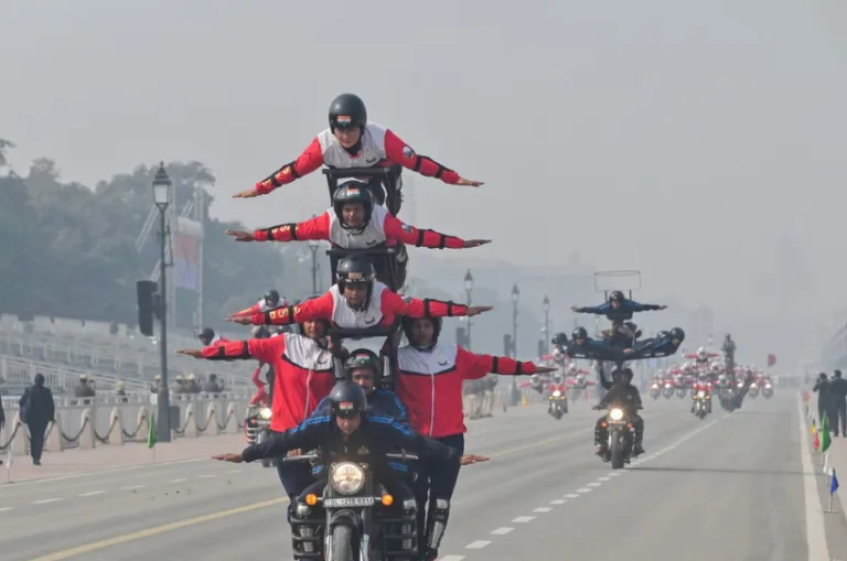 गणतंत्र दिवस पर हाईटेक ट्रैफिक मैनेजमेंट, AI और कार-कॉलिंग से कर्तव्य पथ तक पहुंच होगी आसान