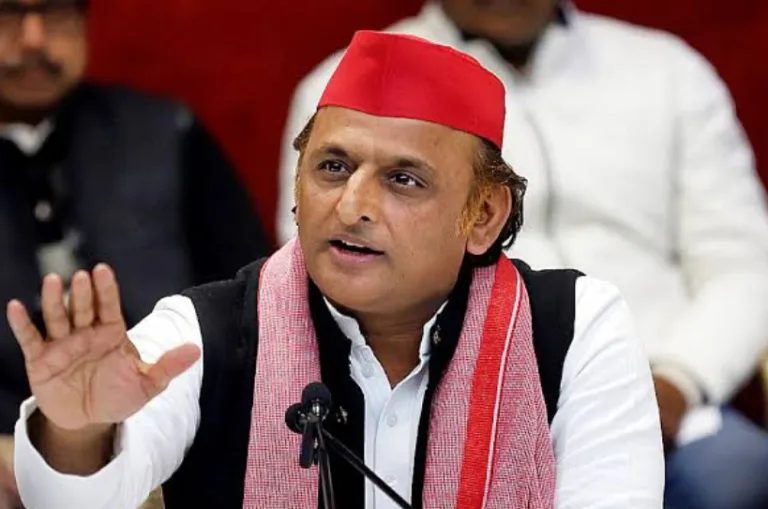 “भाजपा को वोट देने वाले अपनी बहन-बेटियों को…” अखिलेश यादव का तीखा हमला, सोशल मीडिया पर लिखा लंबा पोस्ट