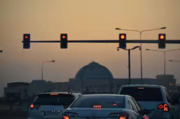 सावधान! साल में 5 बार ट्रैफिक नियम तोड़े तो... जब्त हो सकता है ड्राइविंग लाइसेंस