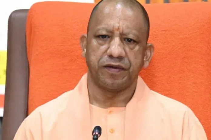 पंचायत चुनाव से पहले सीएम योगी का ‘मिशन विलेज’, ग्रामीण महिलाओं की आय बढ़ाने पर फोकस