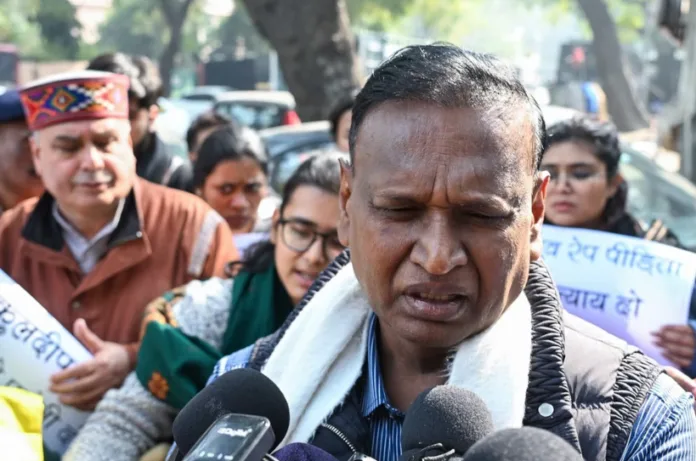 Tipu Sultan की तस्वीर पर विवाद: कांग्रेस नेता उदित राज का बयान, टीपू सुल्तान ने महान काम किया था 