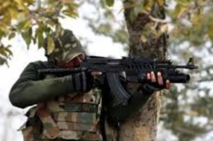 एक मिनट में 600 राउंड फायर करेगी स्वदेशी AK-203, कानपुर की आर्म्स फैक्ट्री में तैयार हुई आधुनिक राइफल