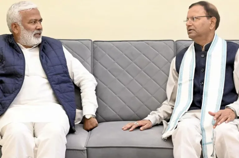 बृजभूषण के खिलाफ ऐक्शन- स्वतंत्र देव सिंह से विवाद के बाद BJP ने बृजभूषण राजपूत को भेजा नोटिस