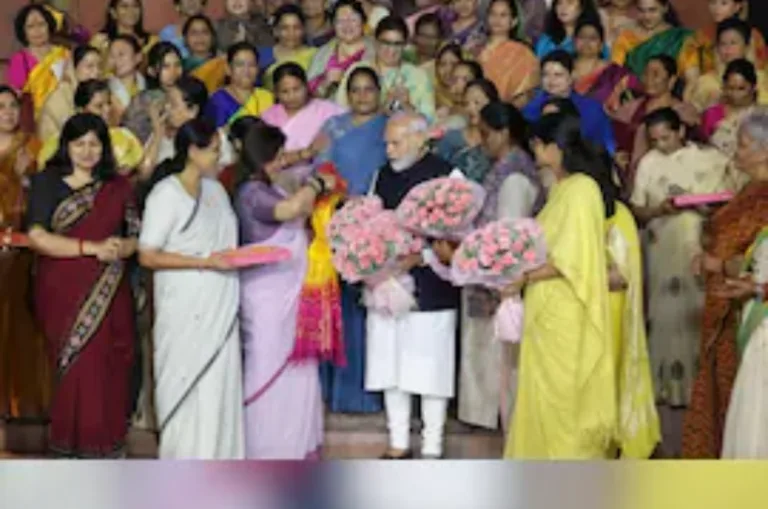महिला आरक्षण के बाद बदलेगा लोकसभा का गणित: यूपी में 120 सीटें, महाराष्ट्र 70 के पार