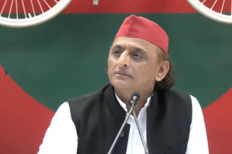 प्रयागराज कोल्ड स्टोरेज हादसा: समाजवादी पार्टी का ऐलान, मृतकों के परिजनों को 2-2 लाख मुआवजा