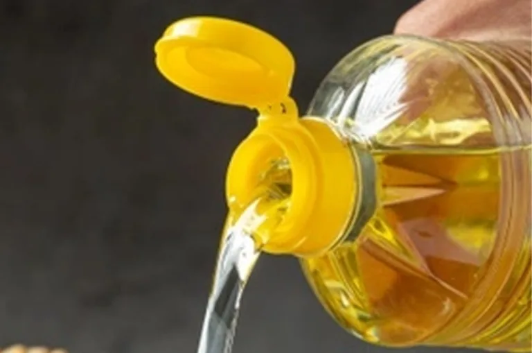 खाने का तेल हुआ महंगा! मिडिल ईस्ट तनाव के बीच LPG संकट के साथ, आम आदमी को झटका