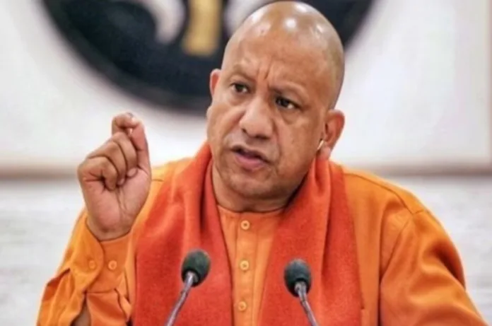 सीएम योगी ने छात्रों को दी बड़ी राहत, 27 लाख से अधिक विद्यार्थियों को 3350 करोड़ की स्कॉलरशिप ट्रांसफर