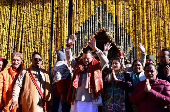 केदारनाथ धाम के कपाट खुले, तीन धामों में गैर-सनातनी बैन; और क्या पाबंदी